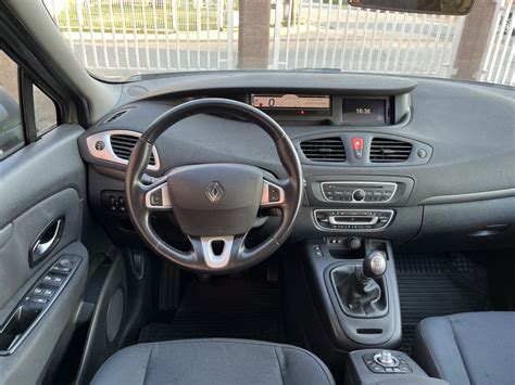 Renault Scenic 1 5 DCi Navi MF Widescreen Tempomat 2010 God