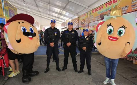 Profepa asegura carne de cocodrilo y búfalo en la Feria de la Torta