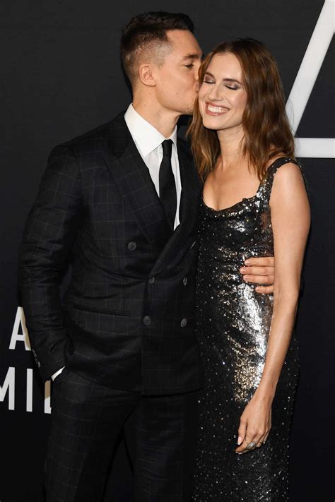 Allison Williams Engaged To Alexander Dreymon