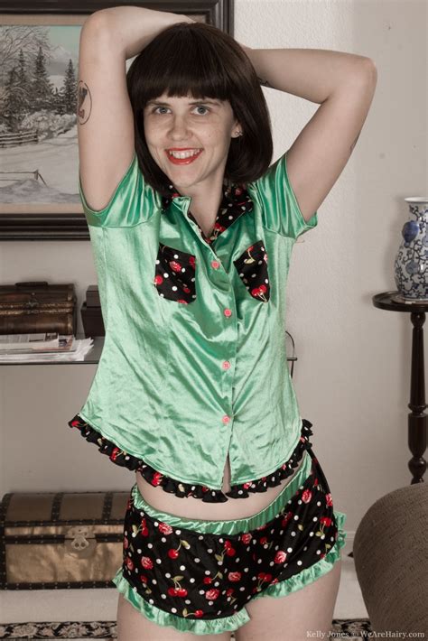 Streaming XTube Milf Playing With Her Toys Ellie Jae S Life