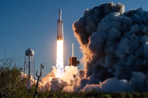 Astrobotic Selects SpaceXs Falcon Heavy To Launch Robotic Lunar Lander