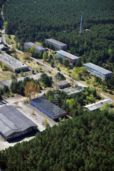 Storkow Mark Von Oben Ruinen Auf Dem Gel Nde Der Ehemaligen Kaserne