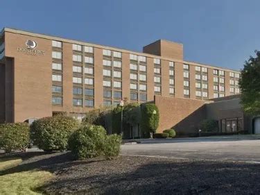 DoubleTree by Hilton Boston North Shore in | 2023 Updated prices, deals ...