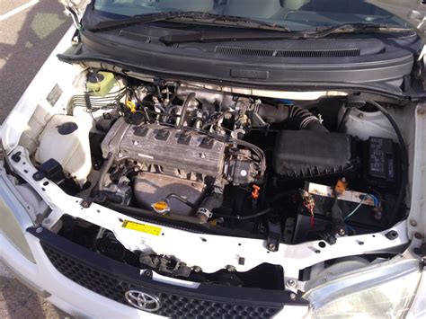 Помыл двигатель — Toyota Corolla Spacio (E110), 1,6 л, 1998 года ...