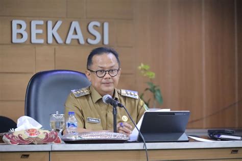 Pj Walikota Bekasi Gelar Rapat Antisipasi Lonjakan Harga Pangan Jelang