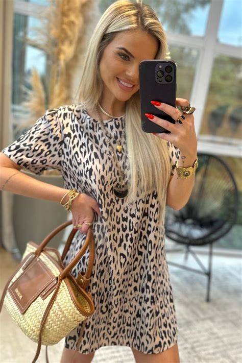 Vestido Lindsay Manga Curta Nude A M Ô Brand As melhores peças qualidade você só encontra