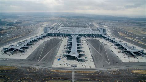 Istanbul S Mega Airport Global Landmark HeyTripster 2025