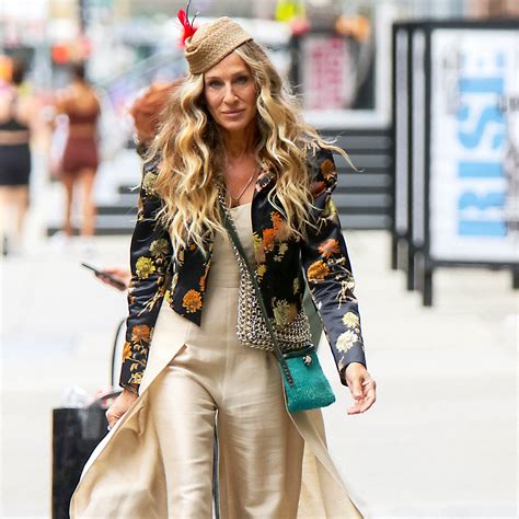 Sex And The City Sarah Jessica Parker Ricicla Il Look Con Le Celebri