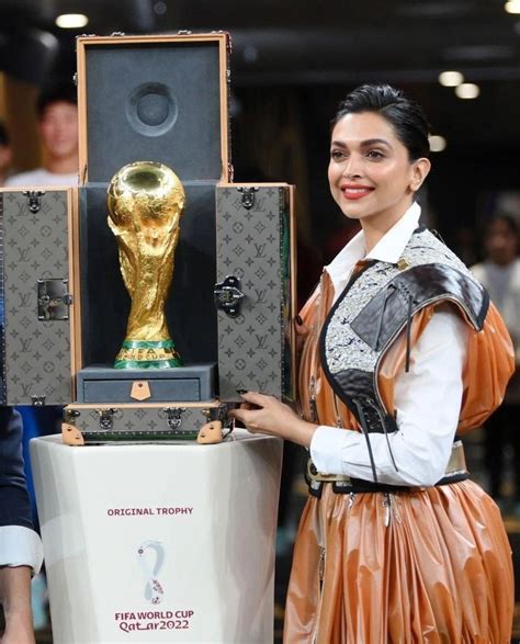 Deepika Padukone at FIFA World Cup 2022 Final : r/Celebhub