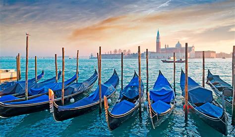 The Best Cheap Gondola Rides and Tours in Venice | Budget Your Trip