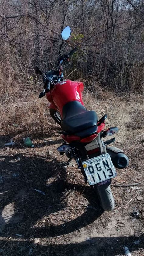 4DZ Patrulha PM ATRAVÉS DA ROCAM DO 12º BPM RECUPERA MOTO ROUBADA NO