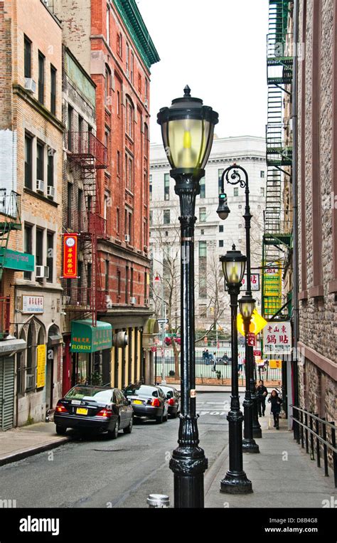 Old Style Iron Street Lamps Hi Res Stock Photography And Images Alamy