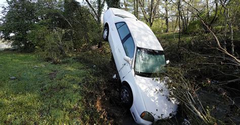 4 Dead As Record Rain Drenches Nashville Flooding Remains A Danger