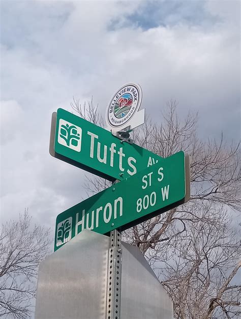 Neighborhood Street Signs