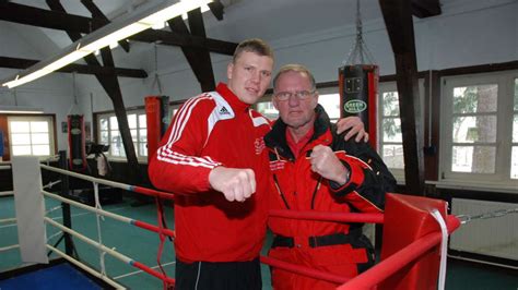 Boxchampion Tino Groß als Respekttrainer bei Lothar Kannenberg