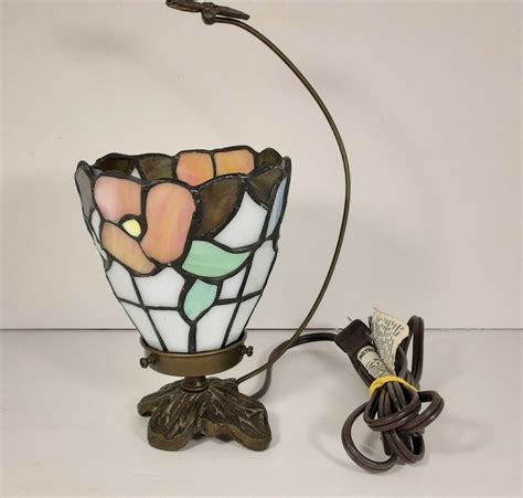 Stained Glass Dragonfly Lamp Ebay