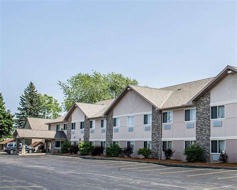 Quality Inn & Suites Sturgeon Bay, WI - See Discounts