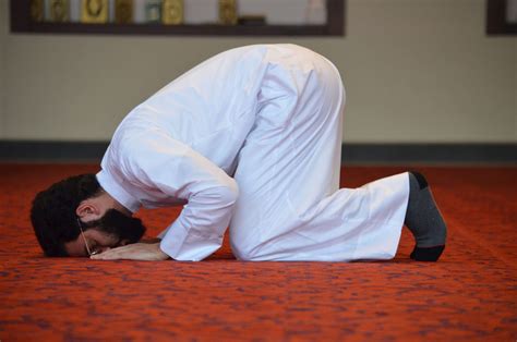 Learn How To Perform Namaz Beginners Step By Step Guide