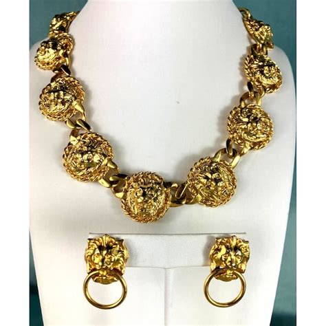 Anne Klein Vintage 80s Runway Gold Lion Head Link Co Gem