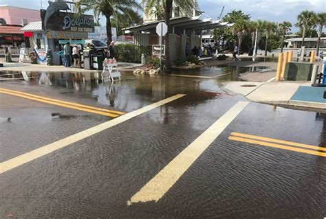 Flooding in Tarpon Springs – WFLA