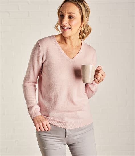 Pale Pink Womens Cashmere Merino V Neck Knitted Sweater Woolovers Uk