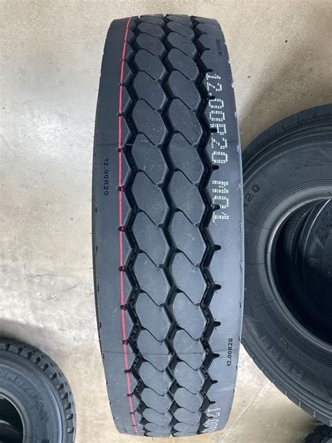 Gladstone Dovroad Doupro Huasheng Brand Radial Truck Tire 11 00r20