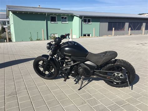 Umgebautes Motorrad Kawasaki Vulcan S von BLACK BIKE CRAFTRÄDER 1000PS at