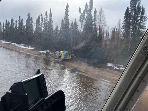 Rcmp Rescues Missing Hunters Including 2 Youth In Northern Manitoba