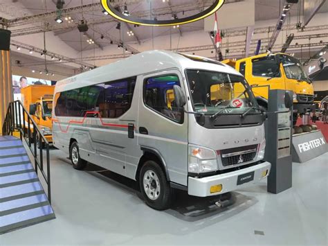 Dukung Bisnis Angkutan Penumpang Dan Pariwisata Mitsubishi Fuso