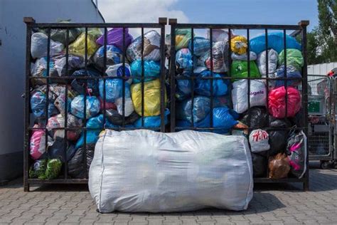 Odzież niesort Hurtownia Tesso Odzież HURT Czyściwo Łęgowo Gdańsk