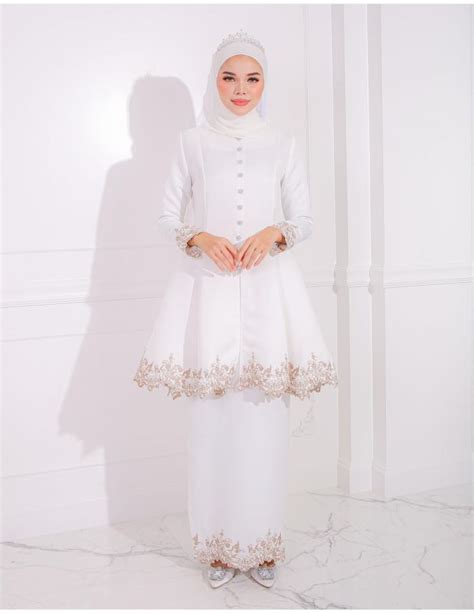 Azalea Kebarung Bridal Series Baju Nikah Size Xl Women S Fashion