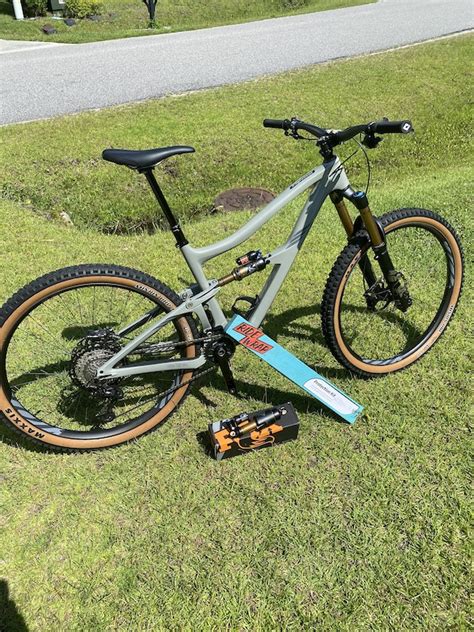 2022 Ibis Ripmo V2 Size L For Sale