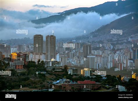 Parque Central Torres Gemelas Caracas Fotografías E Imágenes De Alta