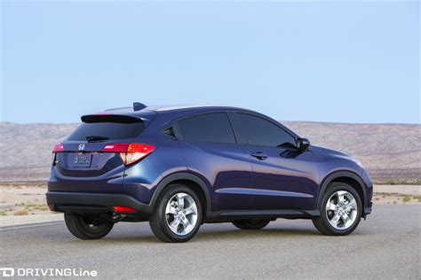 Extended Drive: 2016 Honda HR-V 2WD EX-L Navi | DrivingLine