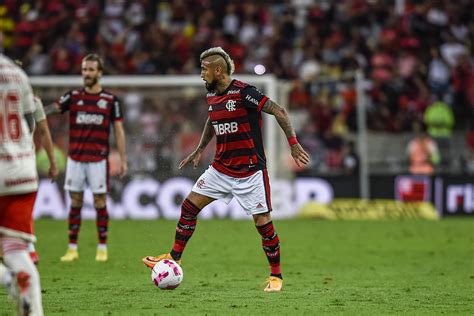 Flamengo pode ter barca após fracasso no Mundial Fla MundoBola