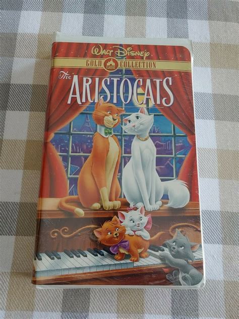 The Aristocats Vhs New Sealed Gold Collection Walt Disney Vhs Tapes