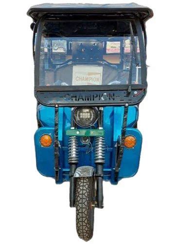 Champion CH02S Battery Operated Rickshaw Vehicle Capacity 6 Seater