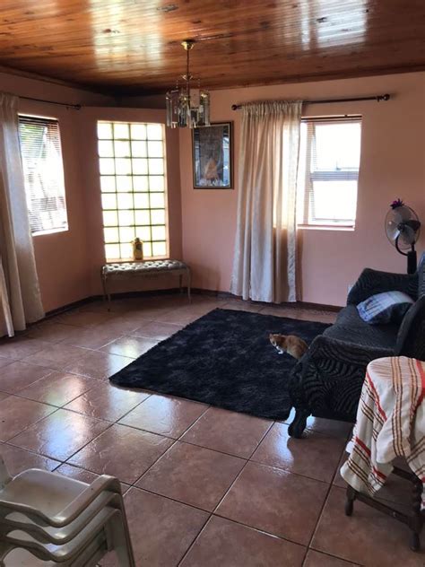 Bed House To Rent In Mitchells Plain Rr Private Property