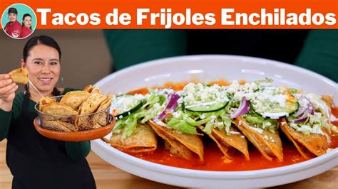 Tacos Dorados De Frijoles Enchilados Y Salsa De Tomate Son Tan