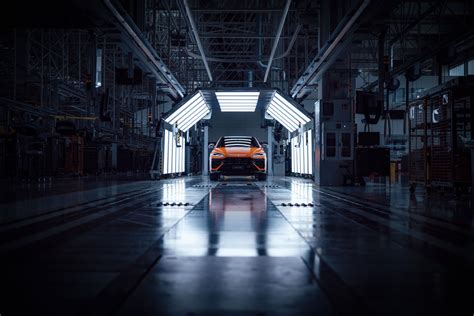 2025 Lamborghini Urus SE: Plug-in hybrid SUV priced for Australia