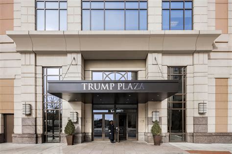 Trump Plaza | New Rochelle, New York