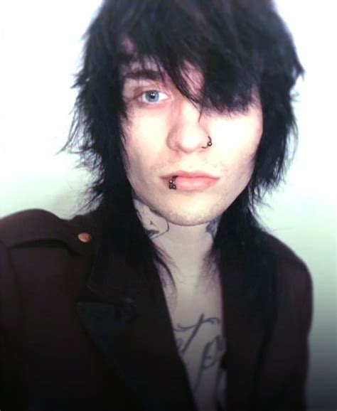 Johnnie Guilbert Pfp In Johnnie Guilbert Hot Emo Guy Boy Celebrities