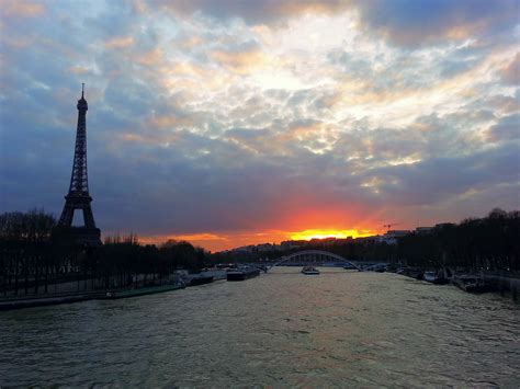 Les Plus Beaux Couchers De Soleil Sur La Capitale Paris ZigZag