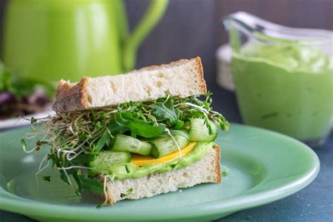 Low Fodmap Avocado Green Goddess Veggie Sandwich Fodmap Everyday