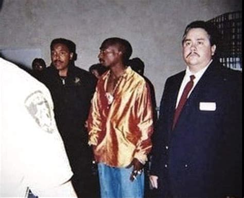 Another Rare Photo Of 2pac In The Mgm On The 7th Looks Like Him And