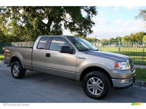 2005 Arizona Beige Metallic Ford F150 Lariat Supercab 4x4 56156410