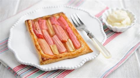 Fast Rhubarb Tart With Mascarpone Cream Recipe Bbc Food