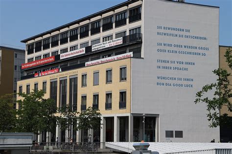 Wie gestalten wir Südfassade der Hochschule ASH Berlin