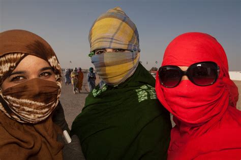 SAHARAWI: INHABITANTS OF THE DESERT - gignouxphotos.com