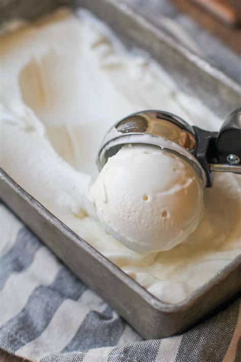 3 Ingredient No Churn Vanilla Ice Cream